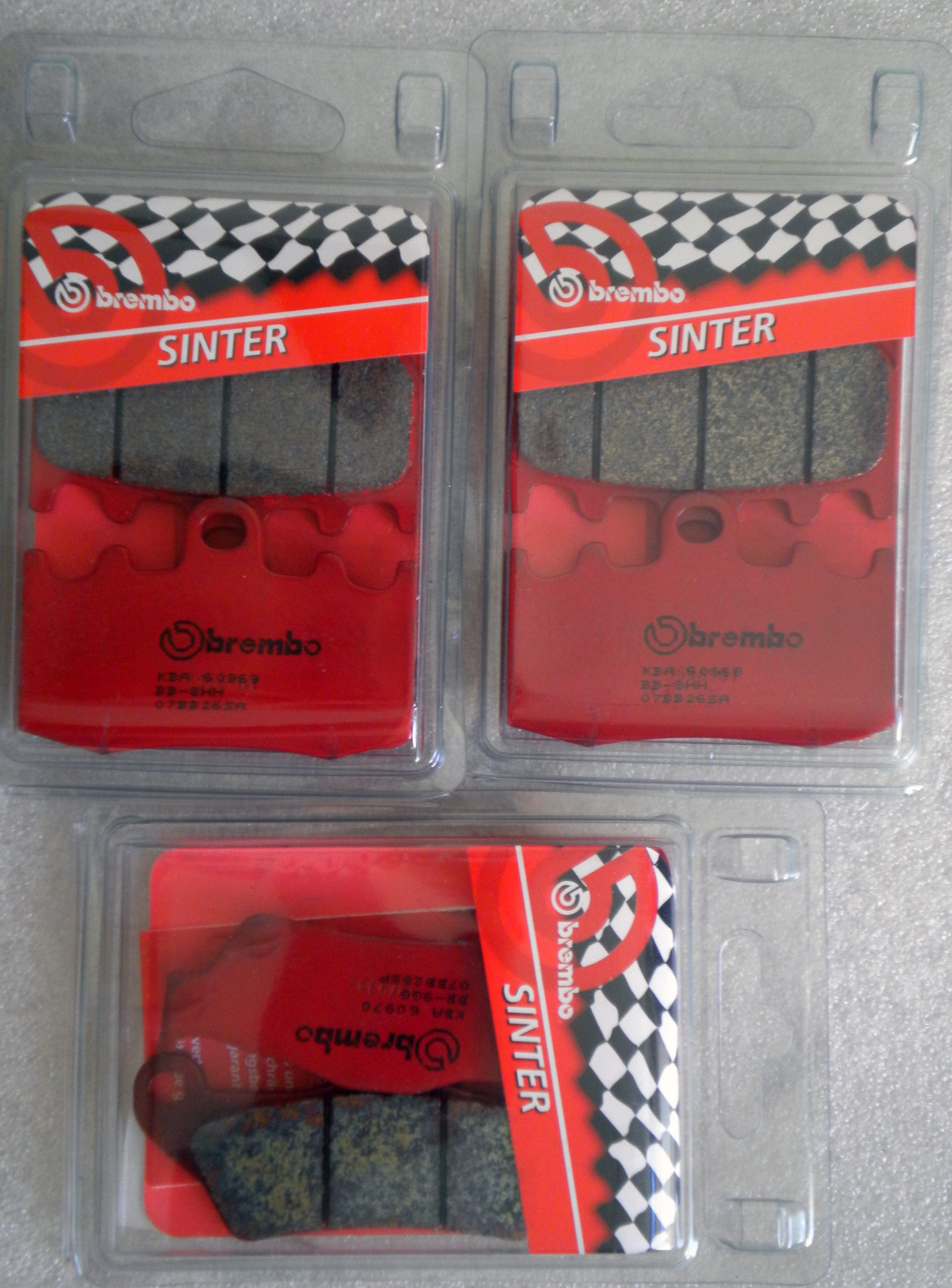 KIT PASTIGLIE FRENO ANTERIORI / POSTERIORI BREMBO COMPATIBILE PER BMW HP2 MEGAMOTO 1200 2007 > 2010 07BB26SA 07BB28SP