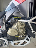COVER SERBATOIO INFERIORE IN CARBONIO FIANCHETTI SOTTO SERBATOIO LIGHTECH COMPATIBILE PER DUCATI MULTISTRADA V4 2021 > 2024 COPPIA NERO OPACO CARD0280M