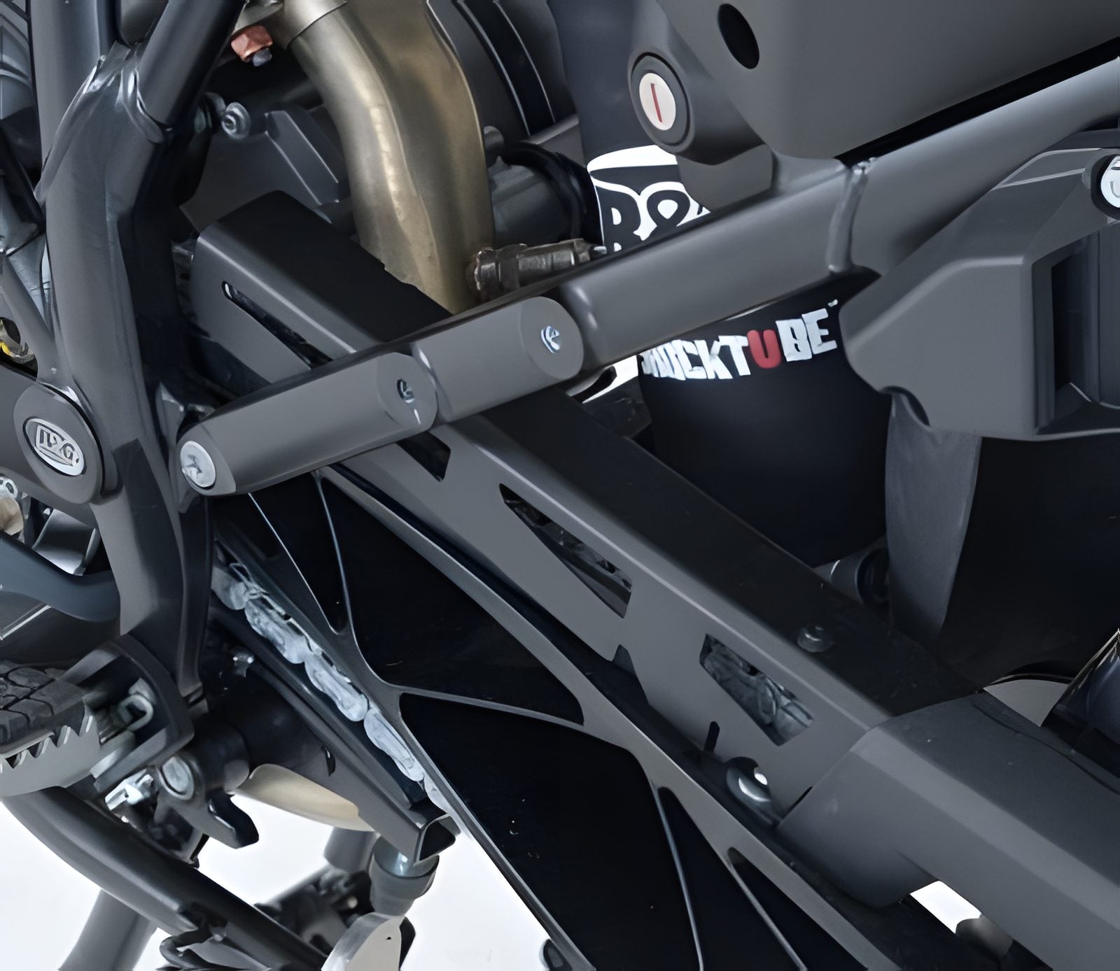 PARACATENA R&G PER KTM 1050 ADVENTURE 2015 > 2018 NERO CG0002BK