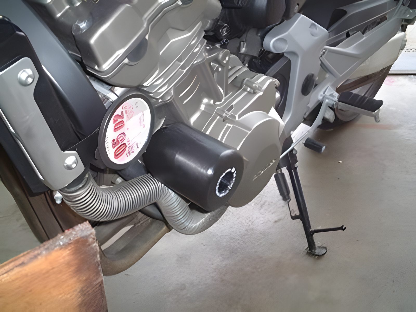 PROTEZIONI TELAIO TAMPONI R&G PER HONDA CB 900 HORNET NO FORI CARENA CP0055BL
