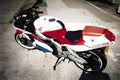 PROTEZIONI TELAIO TAMPONI R&G PER HONDA CBR 400 TRI ARM FORI CARENA CP0082BL