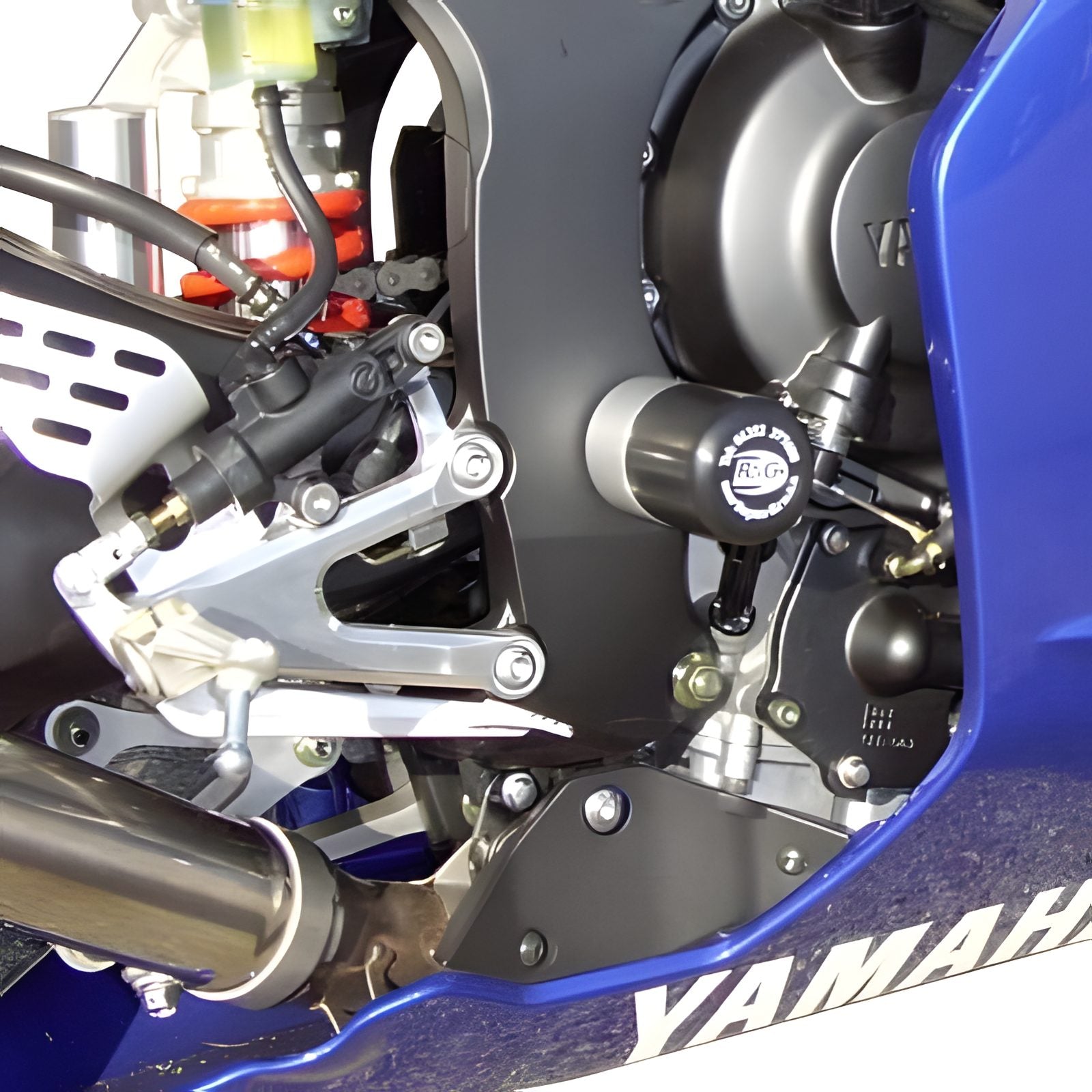 PROTEZIONE TAMPONI R&G CLASSIC STYLE PER YAMAHA YZF R6 2003 > 2005 NO MOD