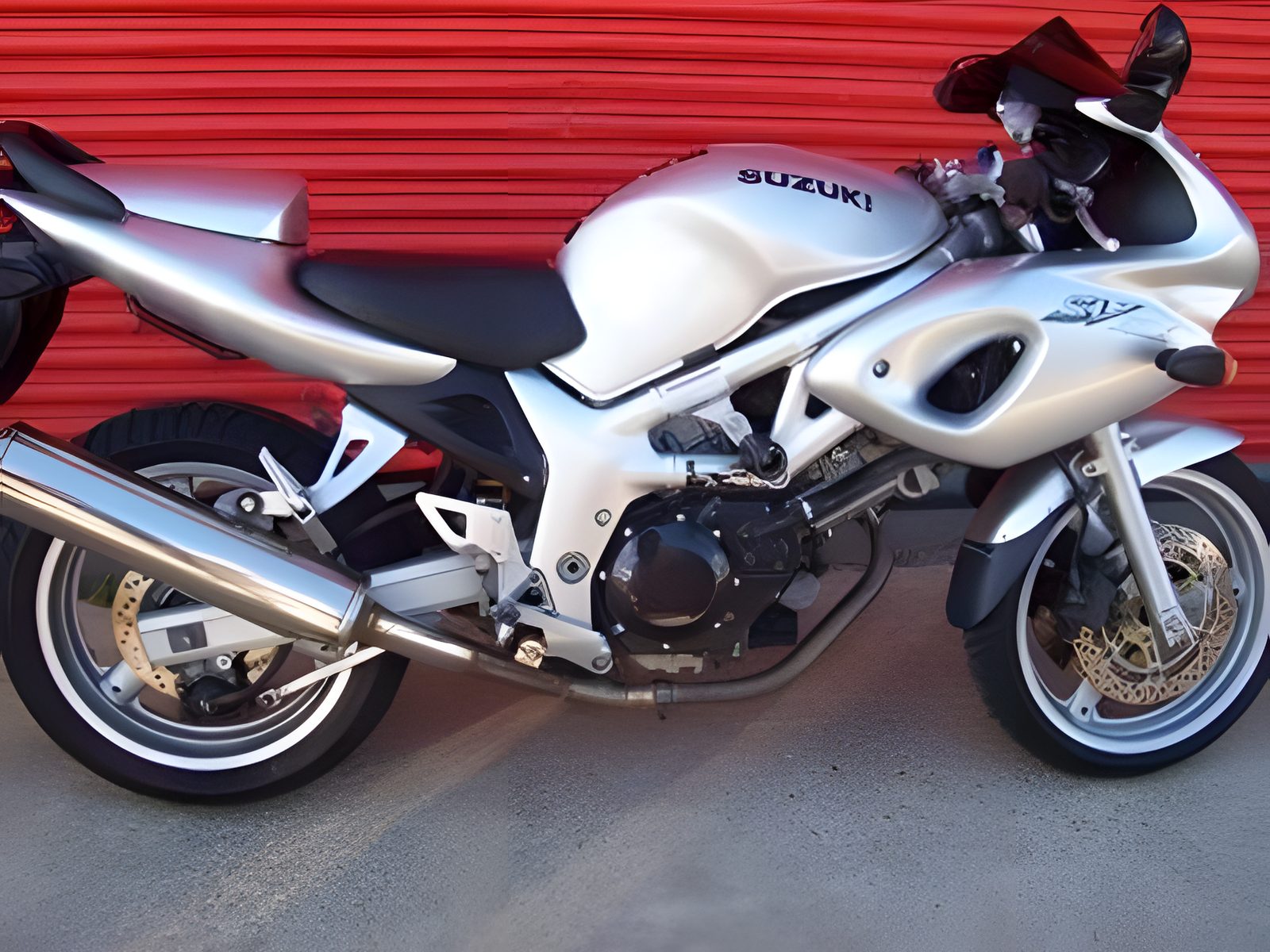 R&G PROTEZIONE TAMPONI ANTICADUTA CLASSIC PER SUZUKI SV 650 Unfaired 1999 > 2002