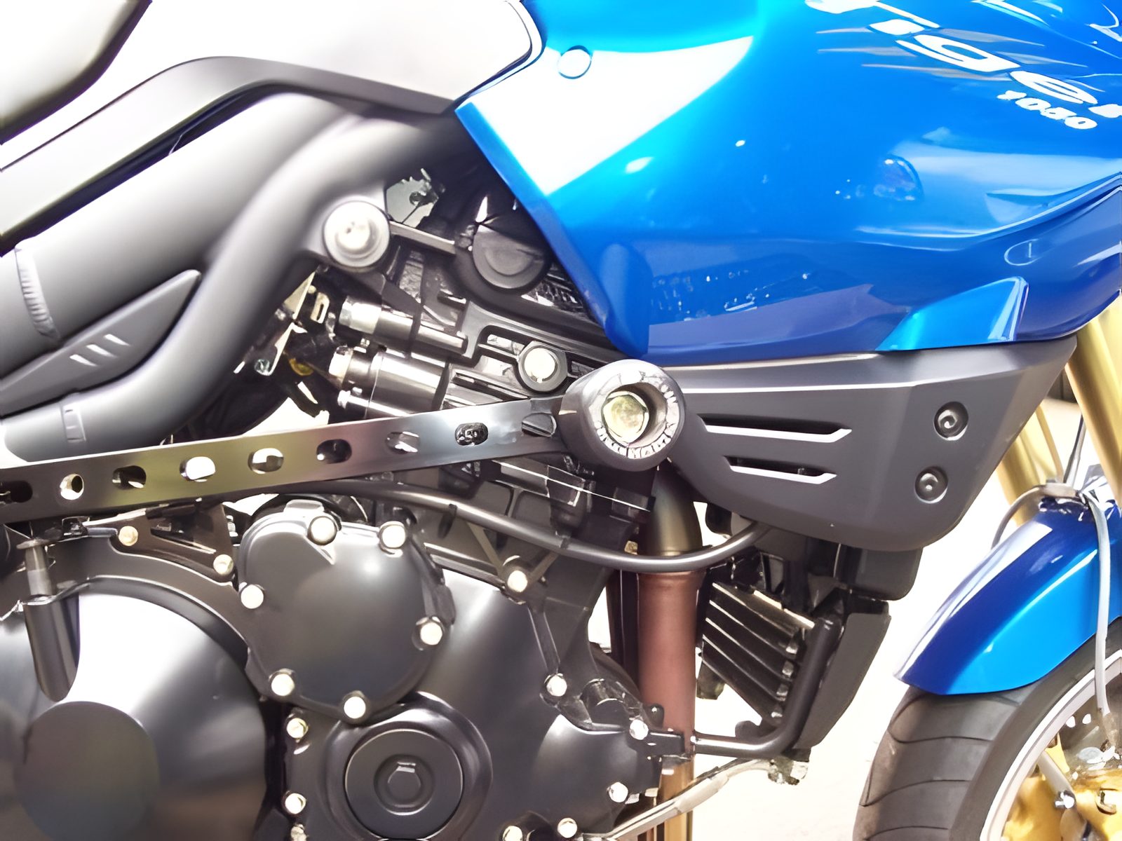 PROTEZIONI TELAIO R&G PER DUCATI 900SS FINO AL 1998 NO FORI CARENA NERO CP0145BL