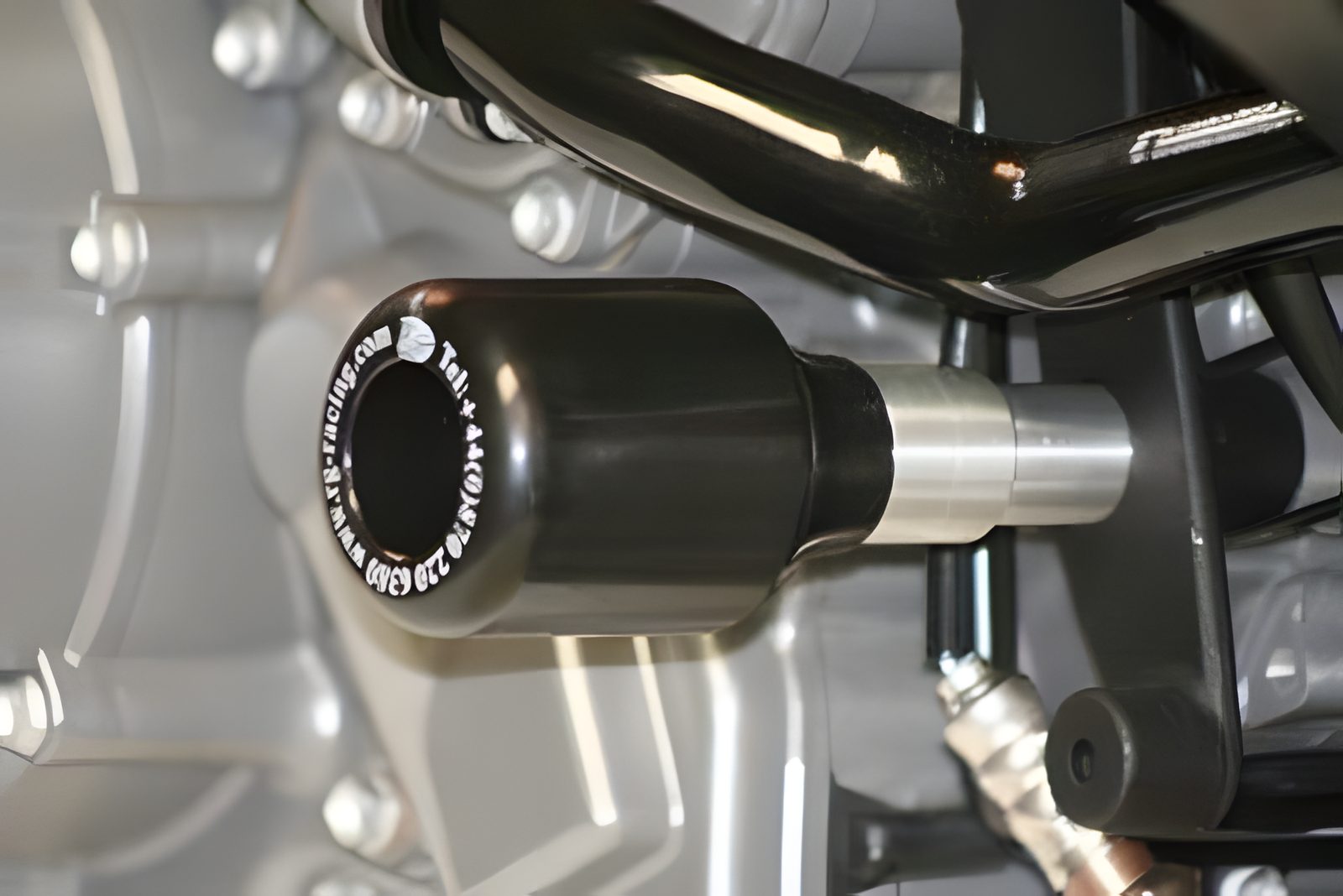 PROTEZIONI TELAIO R&G PER KTM 990 / 950 SUPERMOTO BASSO NO FORI NERO CP0154BL