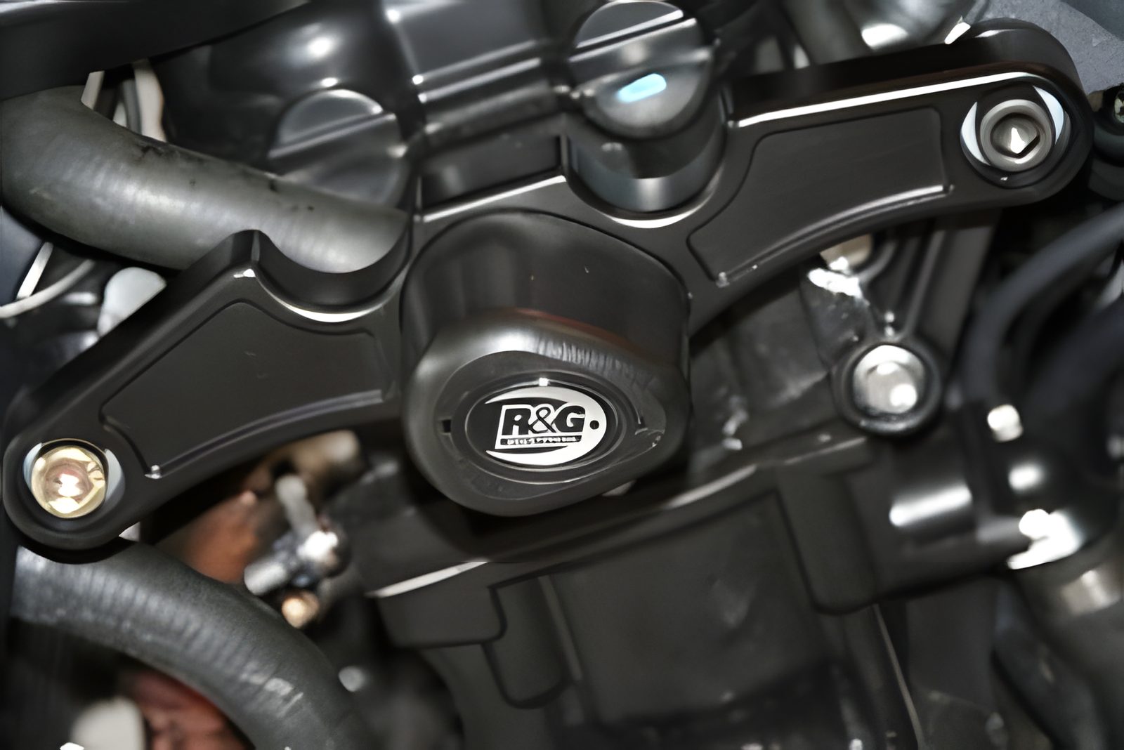 R&G PROTEZIONE TAMPONI ANTICADUTA AERO PER TRIUMPH SPEED TRIPLE 2008 > 2010
