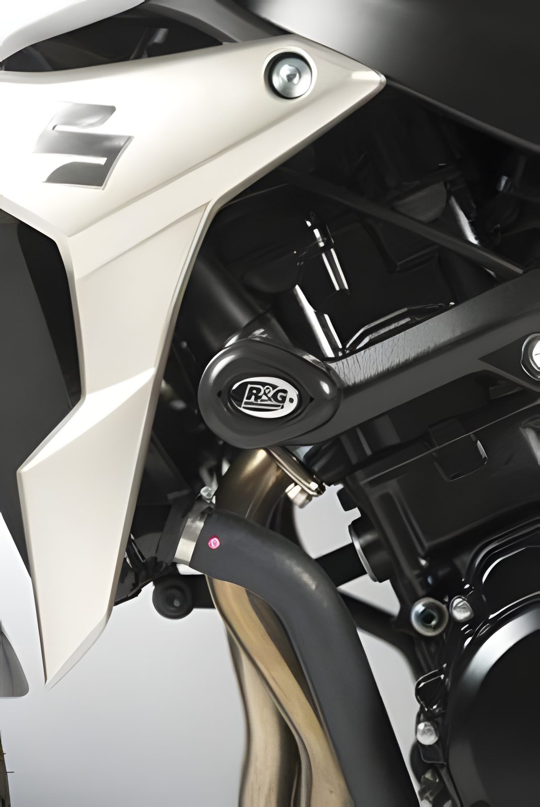 R&G PROTEZIONE TAMPONI AERO STYLE PER SUZUKI GSR 750 2011 > 2016 NO MOD CP0287BL