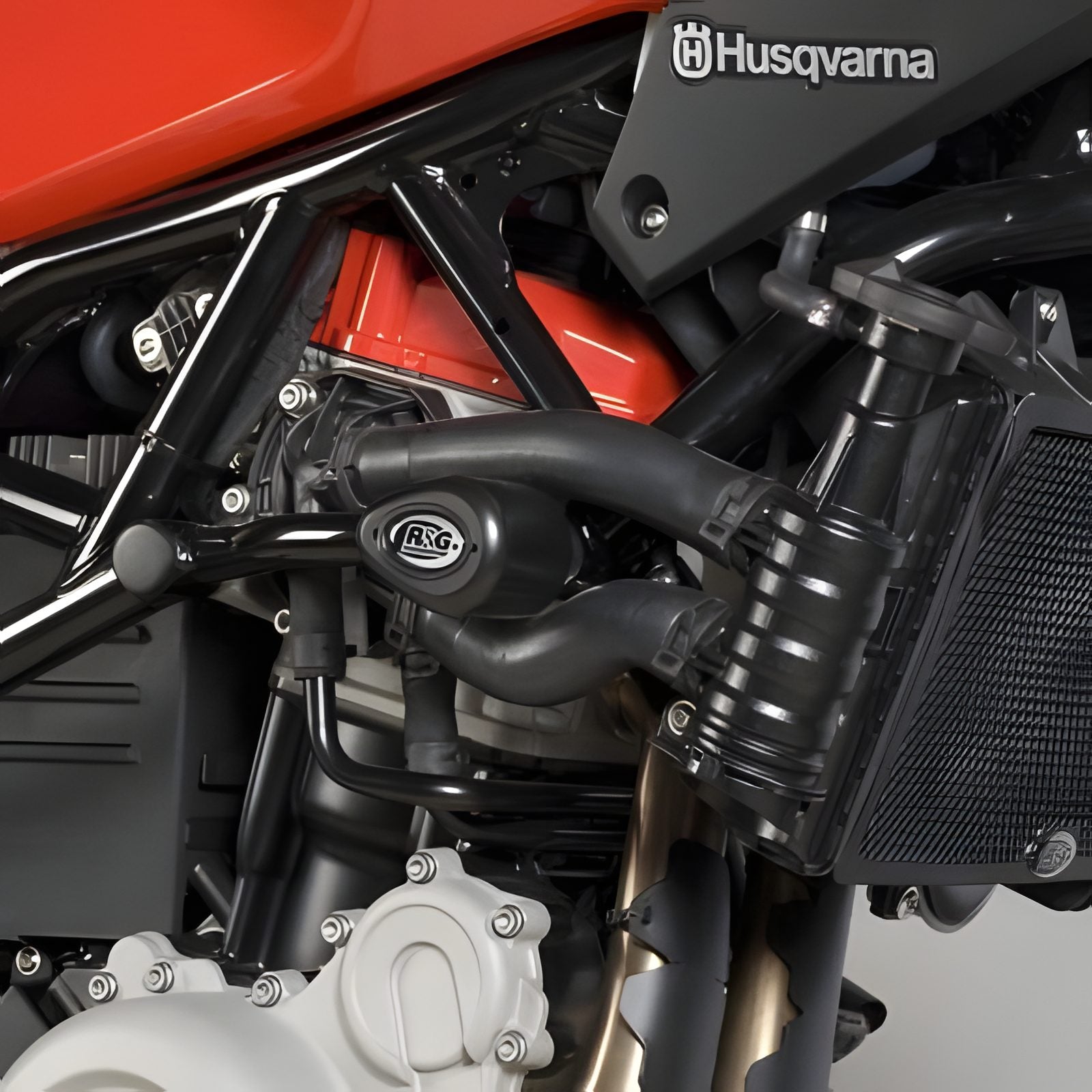 PROTEZIONI TELAIO R&G PER HUSQVARNA NUDA 900 / R 2012 NO FORI CARENA NERO CP0306