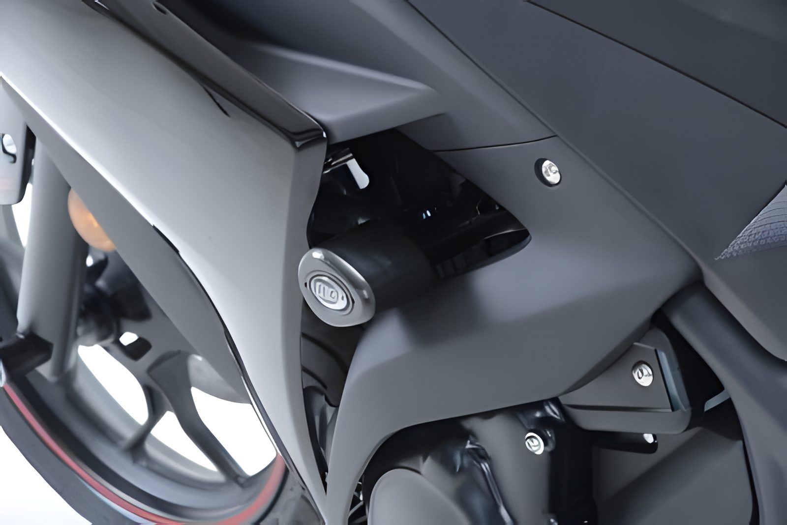 R&G PROTEZIONE AERO STYLE PER YAMAHA YZF R25 2014 > 2018 NO MOD TELAIO CP0391BL