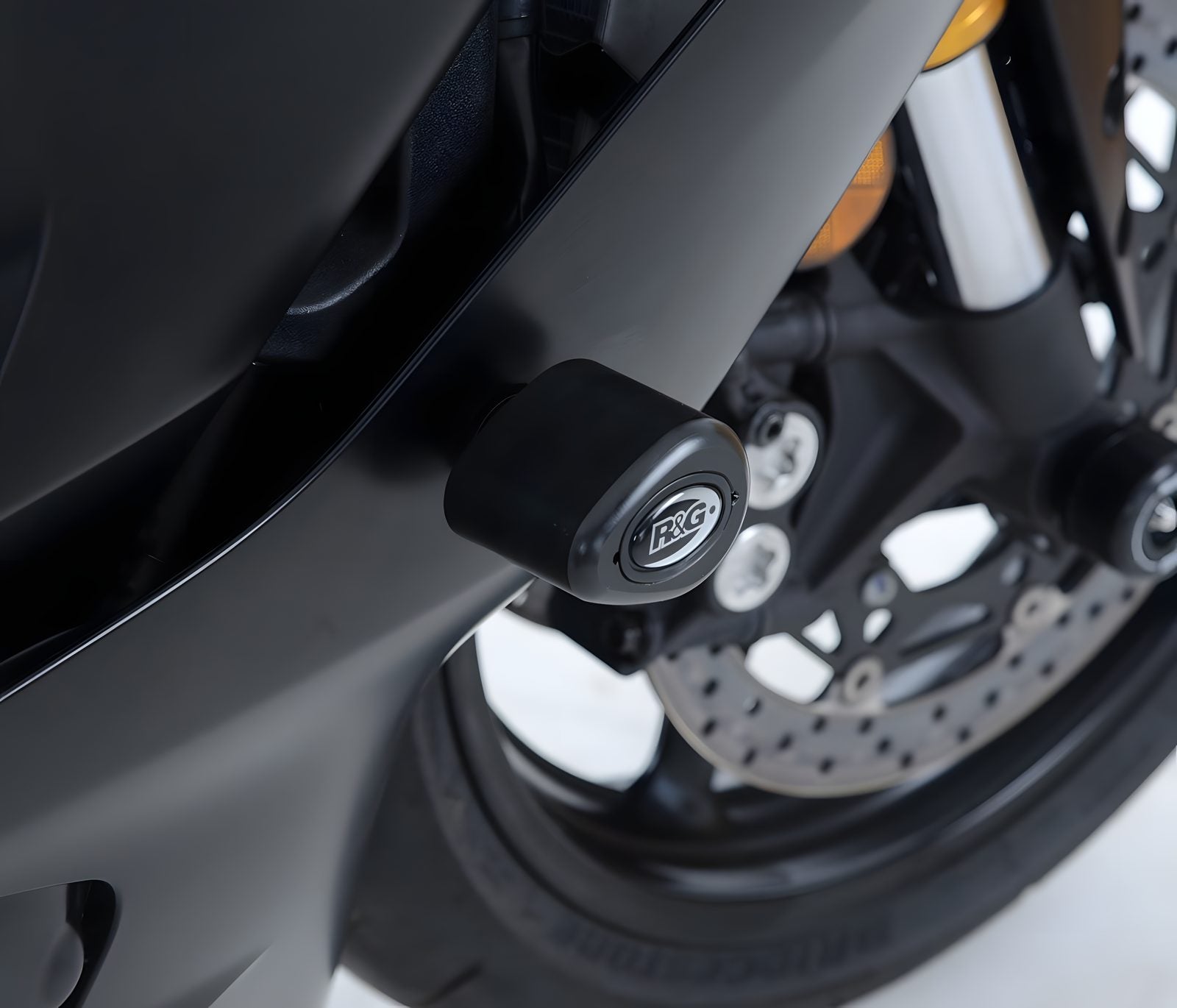 R&G PROTEZIONE TAMPONI AERO PER YAMAHA YZF R6 2017 > 2020 28MM TELAIO CP0431BL