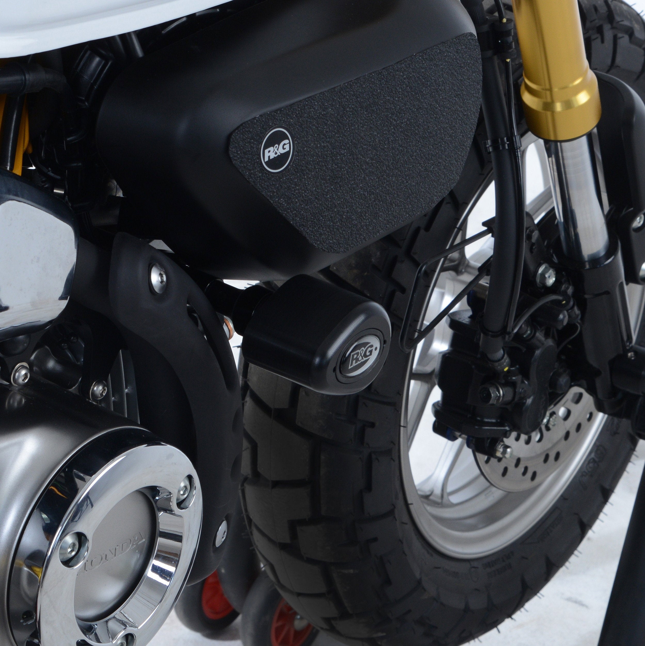 R&G PROTEZIONE TAMPONI ANTICADUTA AERO STYLE COMPATIBILE PER HONDA MONKEY 2019