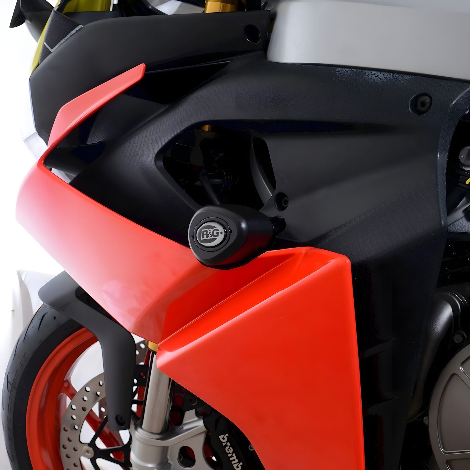 PROTEZIONI TELAIO R&G PER APRILIA RS 660 2021 > 2024 FORI CARENA NERO CP0511BL