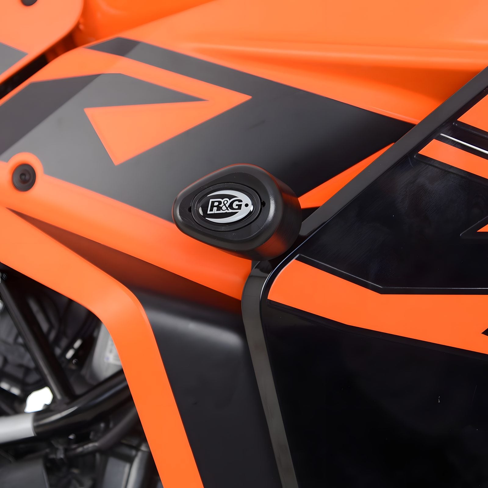 PROTEZIONI TELAIO TAMPONI R&G PER KTM RC 200 2022 NO FORI CARENA NERO CP0546BL