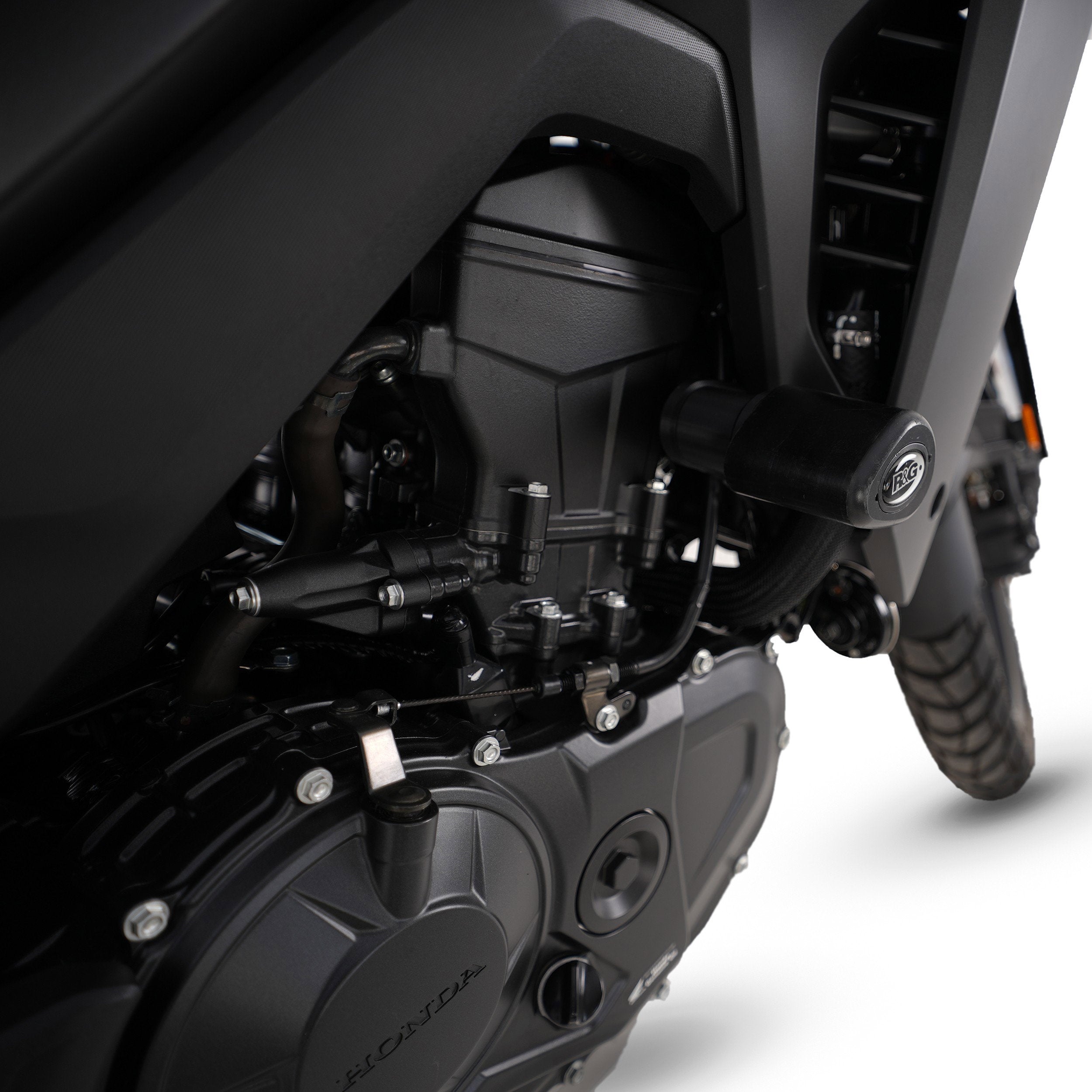 TAMPONI R&G PER HONDA XL 750 TRANSALP 2023 > 2024 NO FORI CARENA NERO CP0564BL