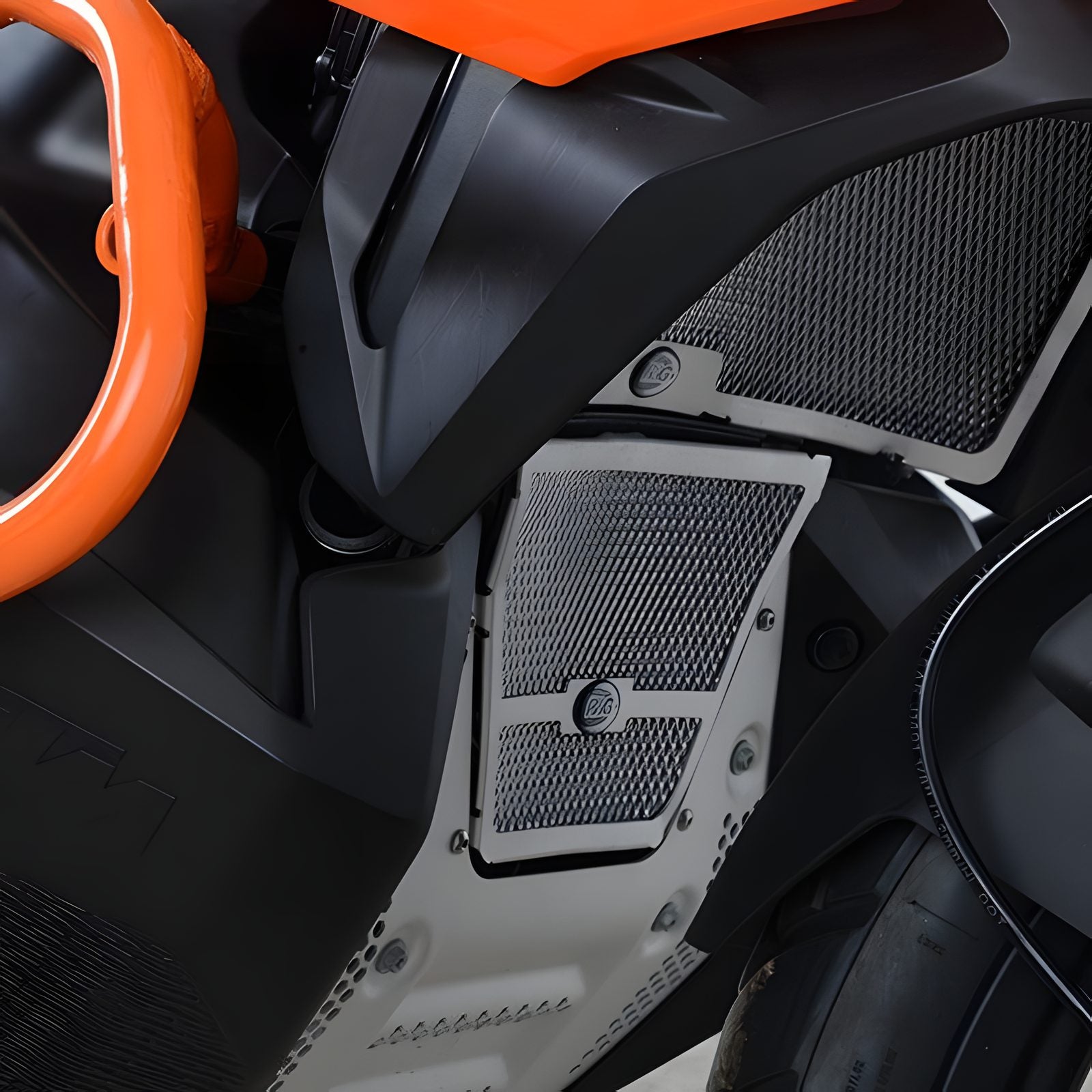 PROTEZIONE COLLETTORI SCARICO R&G PER KTM 790 ADVENTURE 2019 > 2022 NERO