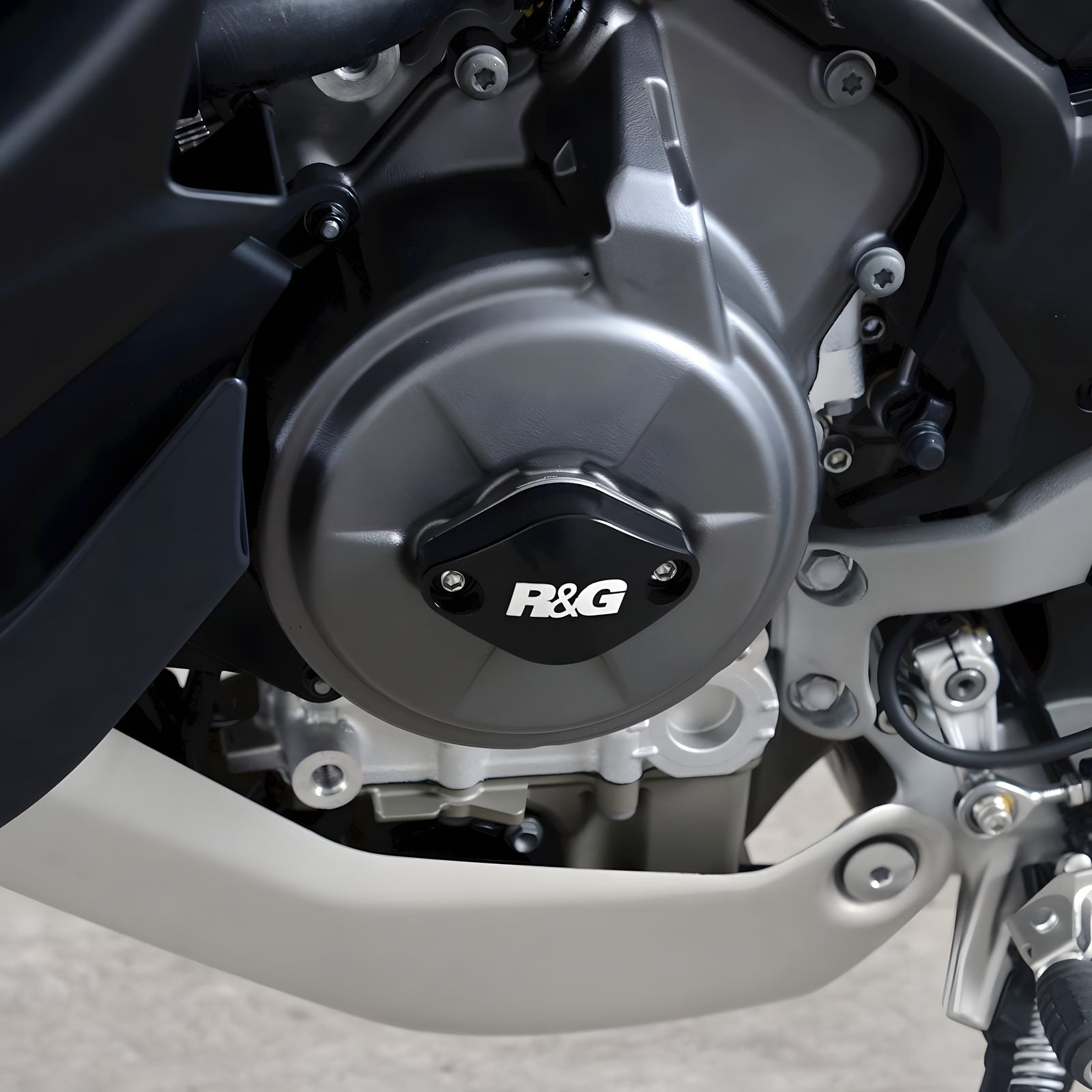 PROTEZIONE CARTER MOTORE R&G PER DUCATI PANIGALE V4 2017 > 2020 ALU ECS0126BK
