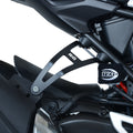 STAFFA SCARICO R&G PER HONDA CB 300 R 2018 > 2020 NERO UNICO EH0087BK