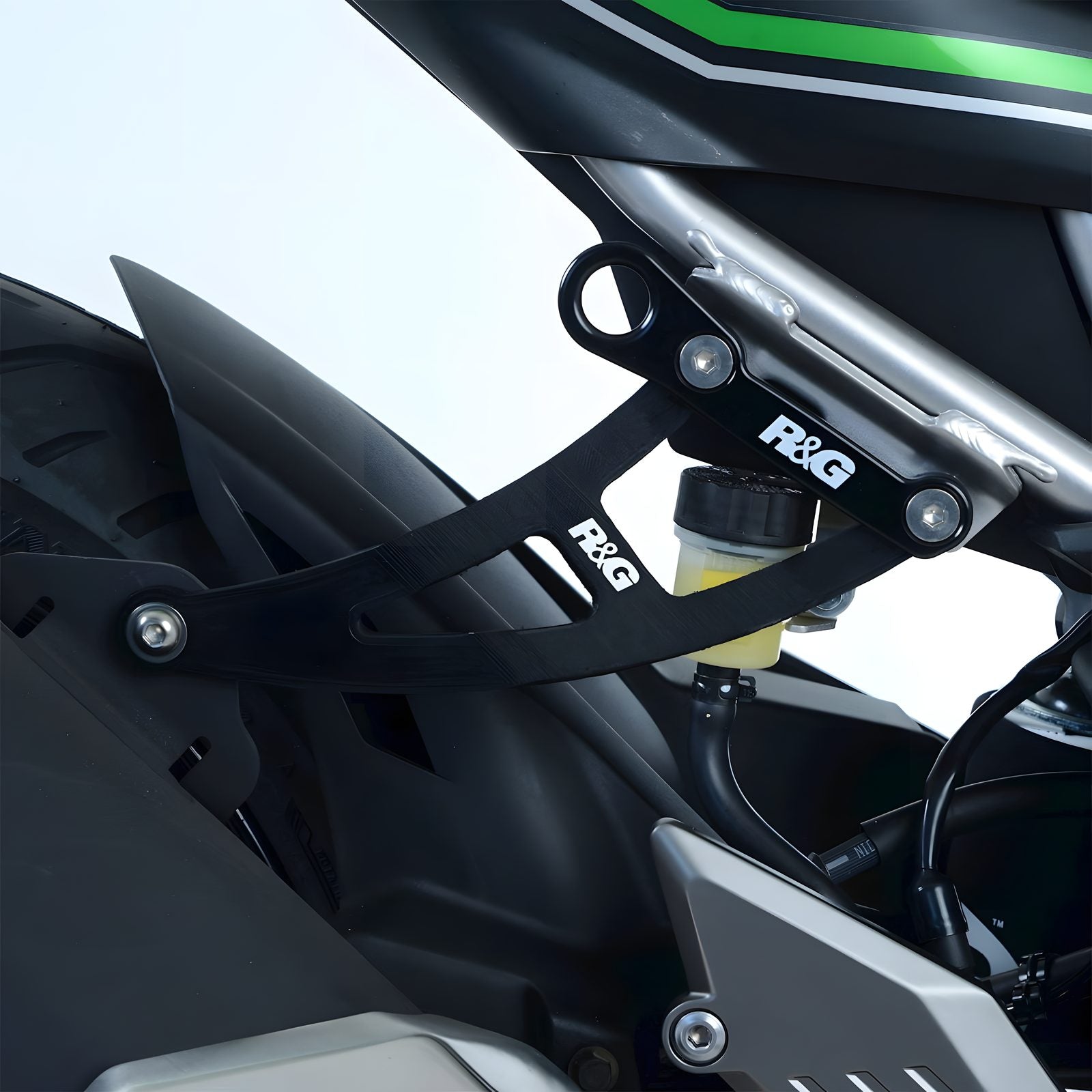STAFFA SCARICO R&G PER KAWASAKI NINJA 125 2019 > 2023 NERO KIT EH0090BKA