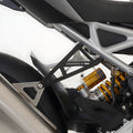 KIT STAFFA SCARICO + PIASTRA R&G PER TRIUMPH SPEED TRIPLE 1200RR 2022 EH0109BKA