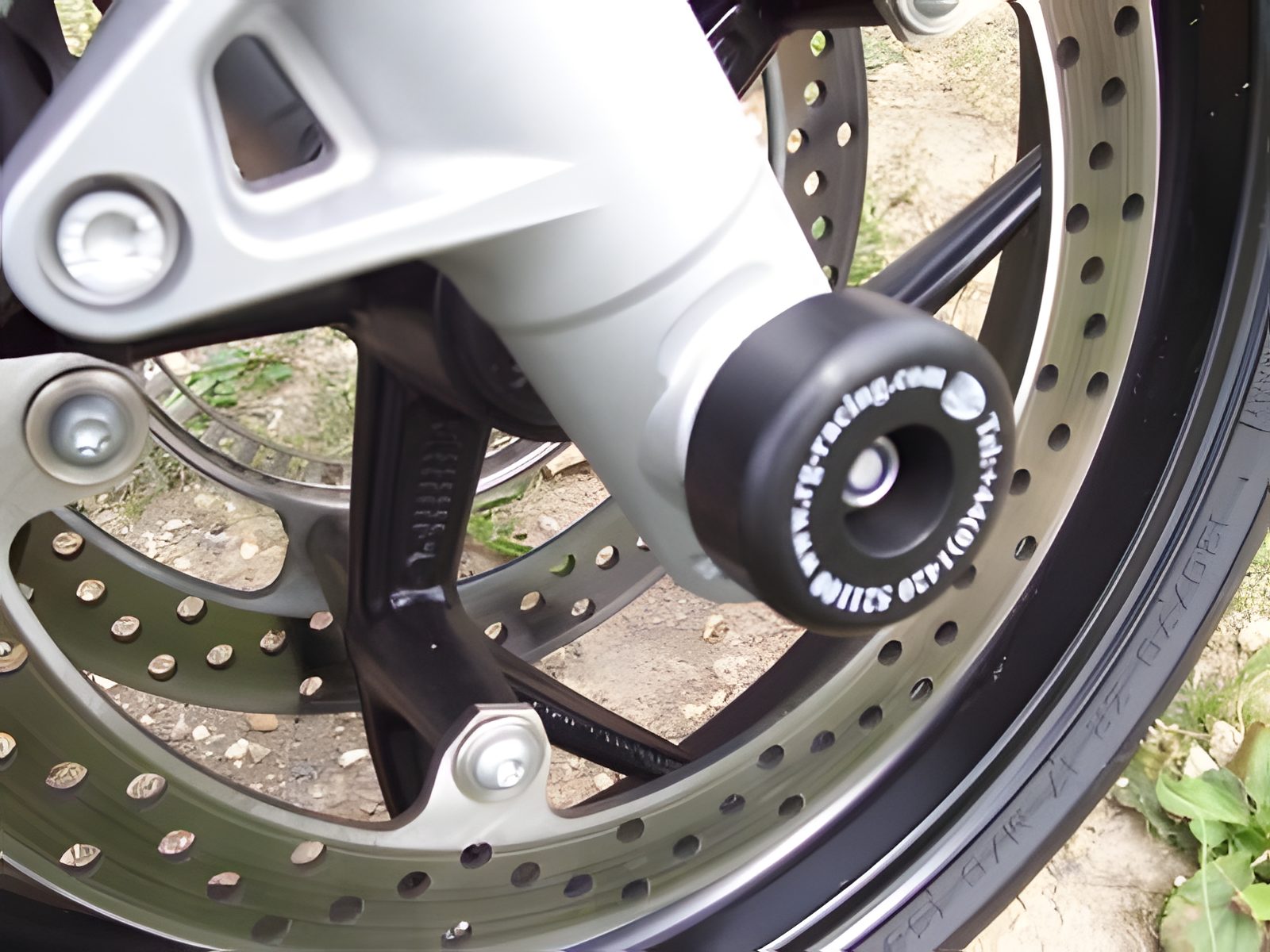 PROTEZIONI PERNO FORCELLA COPPIA R&G PER BMW F 800 S TUTTI ANNI NERO FP0057BK