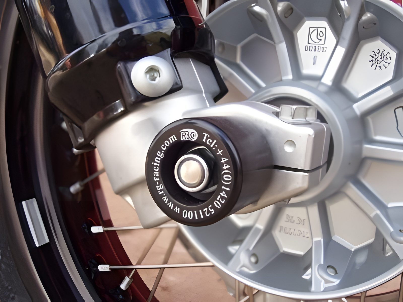 PROTEZIONI PERNO FORCELLA ANTER. COPPIA R&G PER BMW HP2 TUTTI ANNI NERO FP0058BK