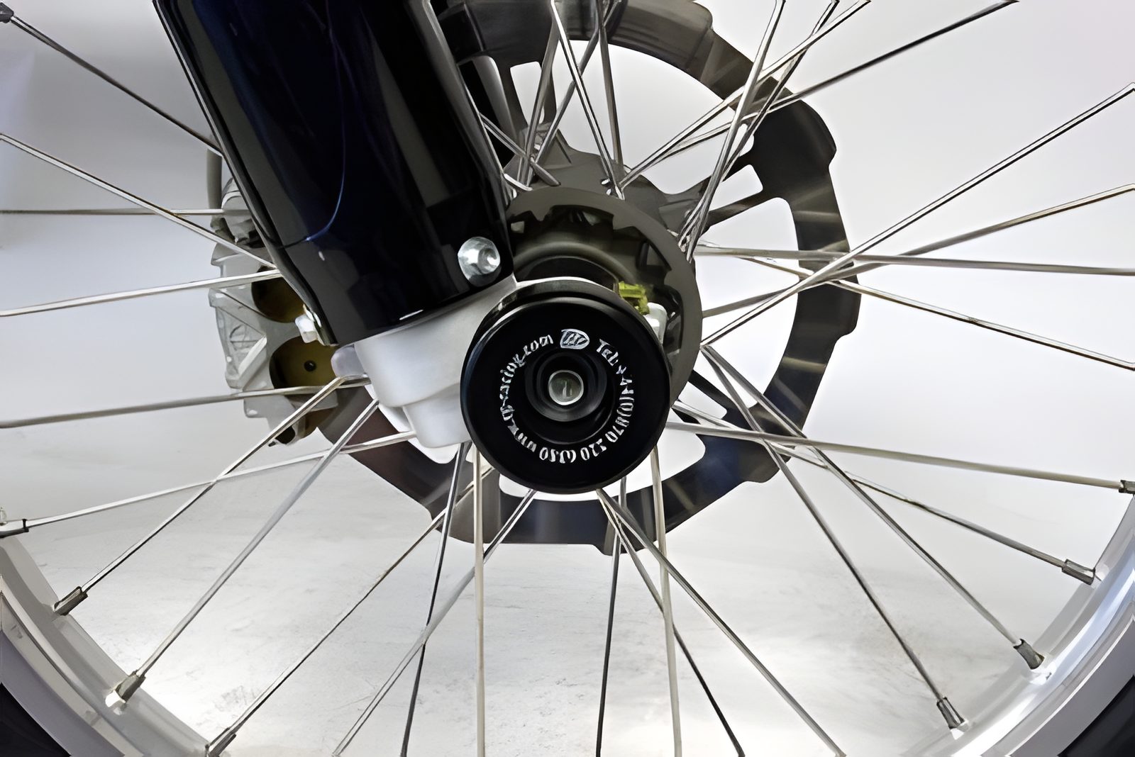 PROTEZIONI PERNO FORCELLA COPPIA R&G PER BMW G 450 X TUTTI ANNI NERO FP0088BK