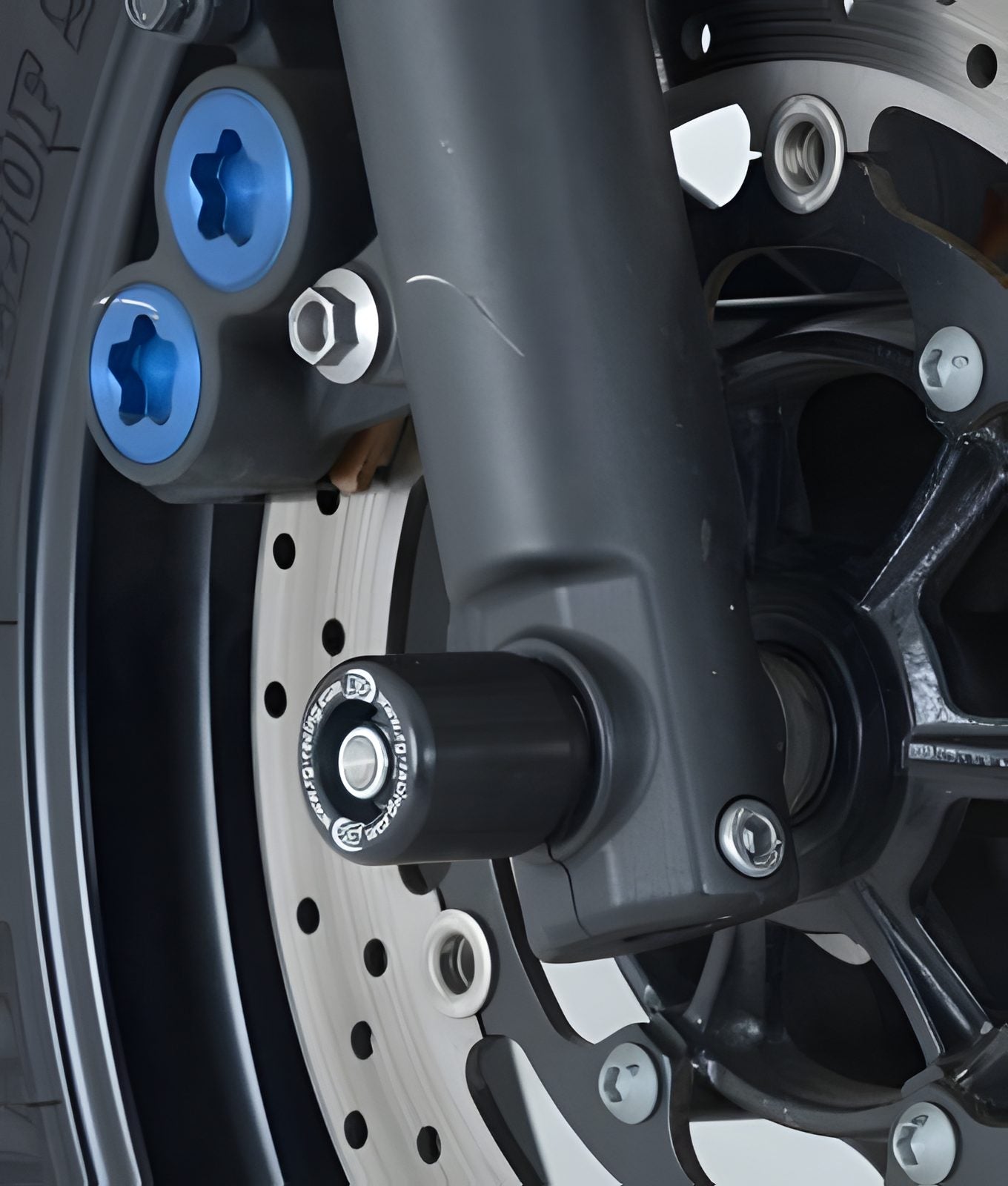 PROTEZIONI PERNO FORCELLA ANTERIORE COPPIA R&G PER YAMAHA TDM 900 NERO FP0145BK