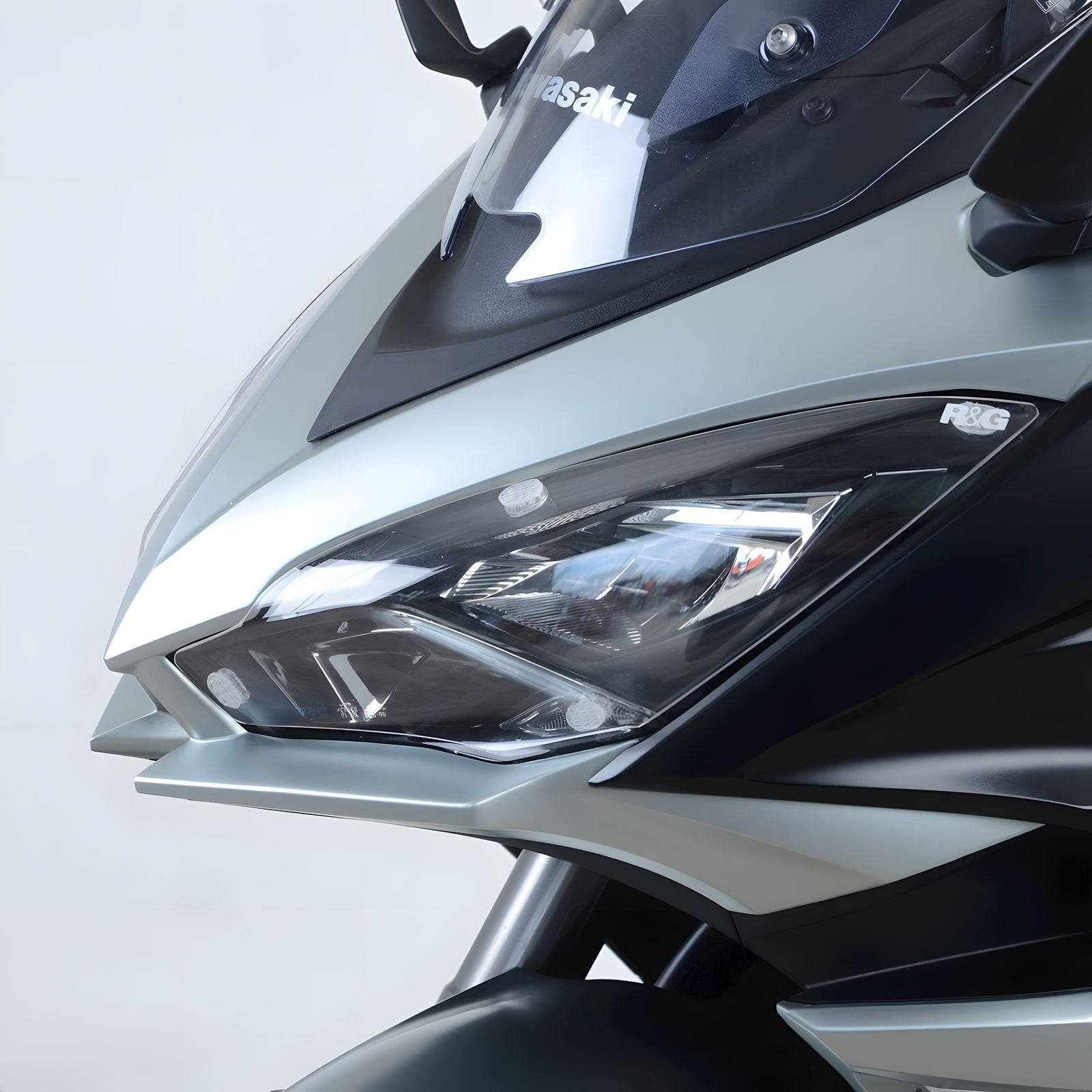 PROTEZIONE FARO ANTERIORE R&G PER KAWASAKI NINJA 1000 SX 2020 > 2024 TRASPARENTE