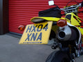 R&G PORTATARGA COMPATIBILE PER SUZUKI DRZ400 SUPERMOTO 2005 > 2020 LP0018BK NERO
