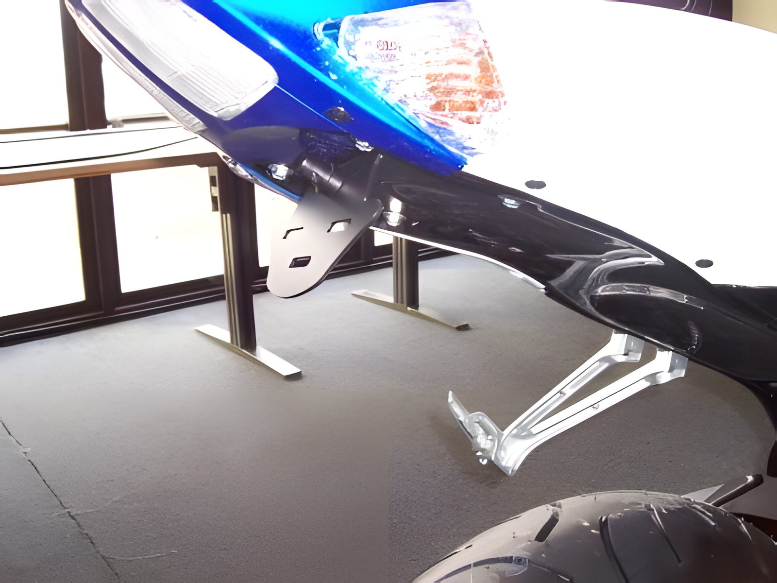 R&G PORTATARGA COMPATIBILE PER SUZUKI GSX-R750 2006 2007 LP0022BK NERO