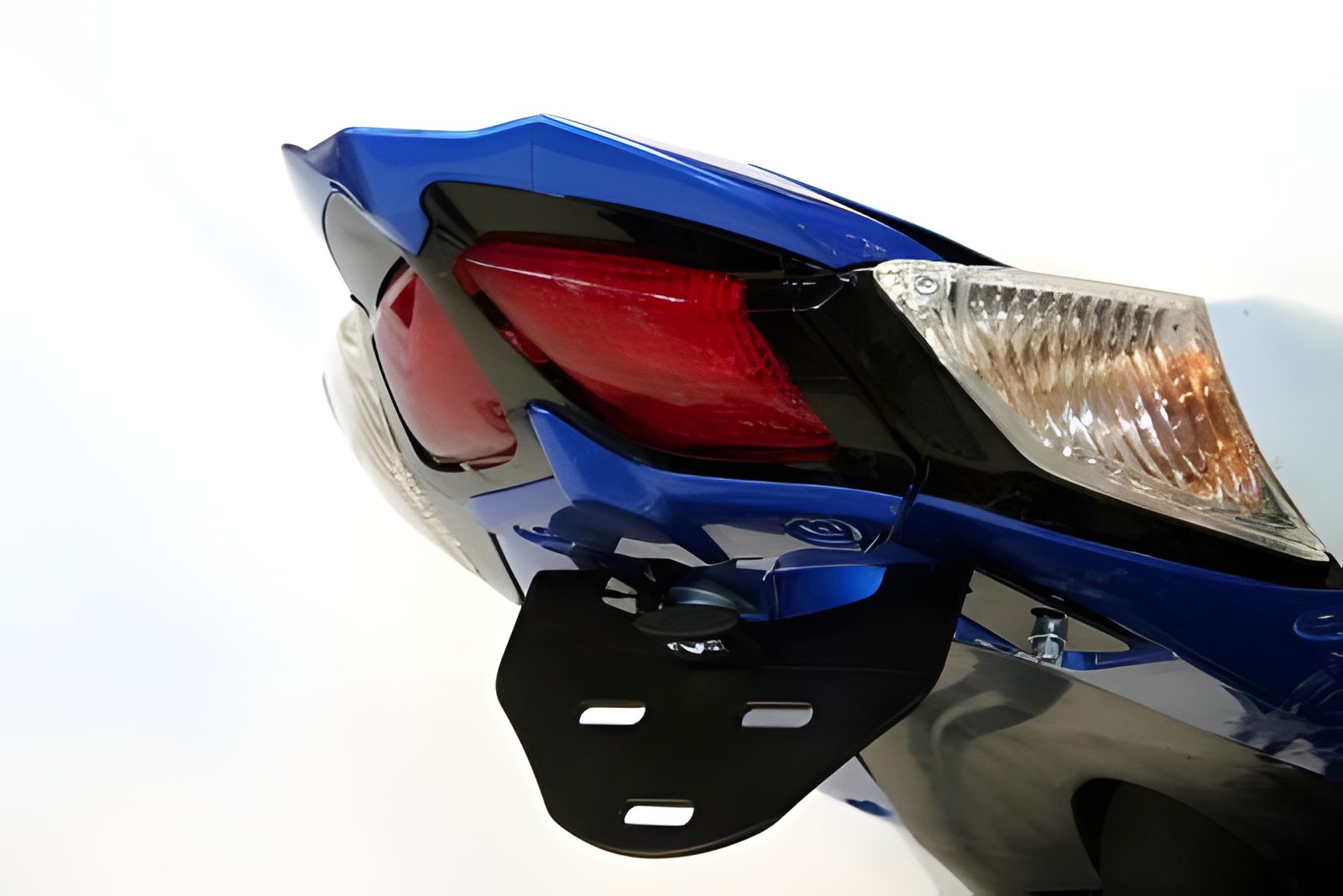 R&G PORTATARGA COMPATIBILE PER SUZUKI GSX-R1000 2009 > 2016 LP0077BK NERO