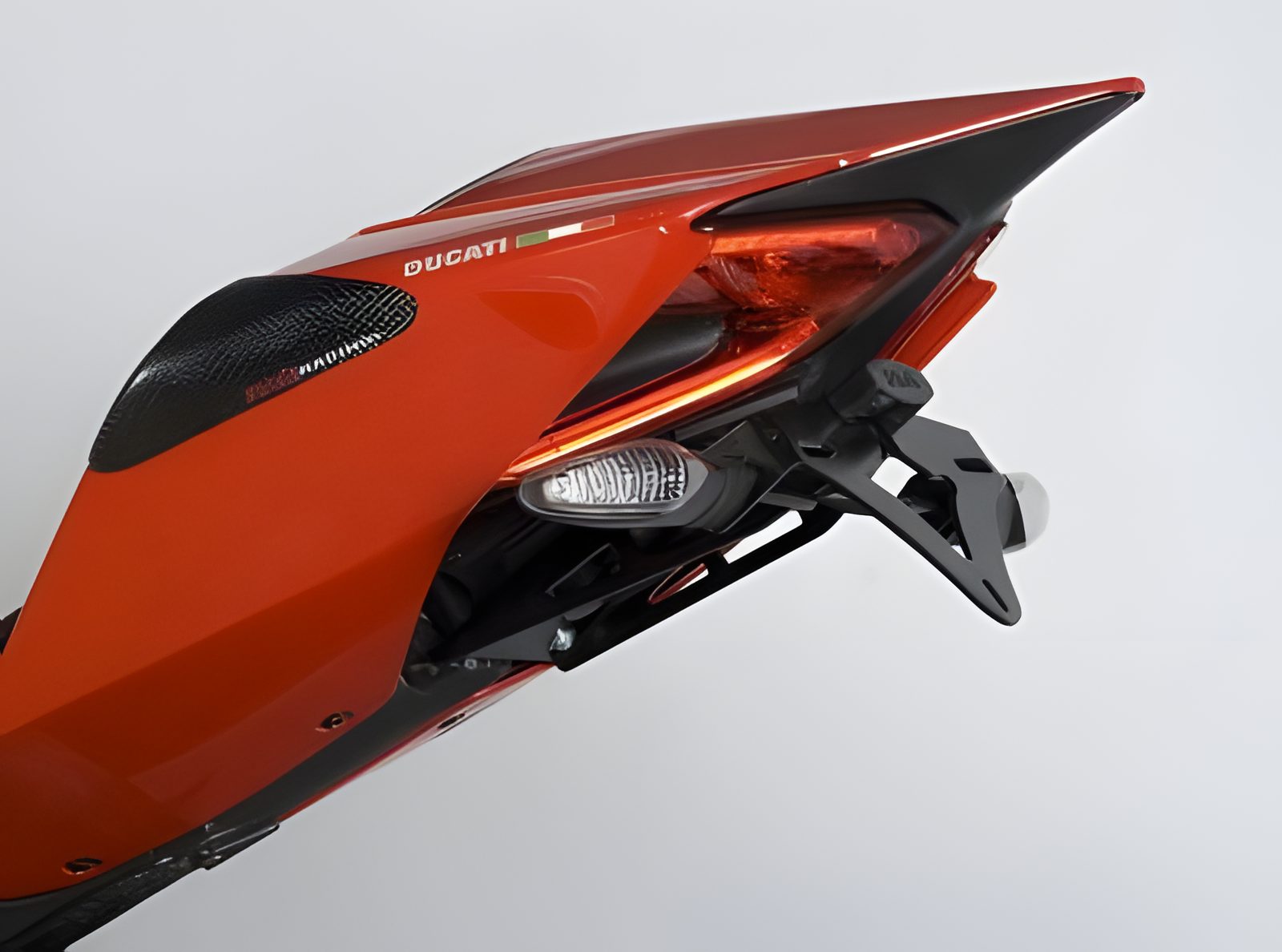R&G PORTATARGA COMPATIBILE PER DUCATI 1199 PANIGALE 2012 > 2015 LP0115BK NERO