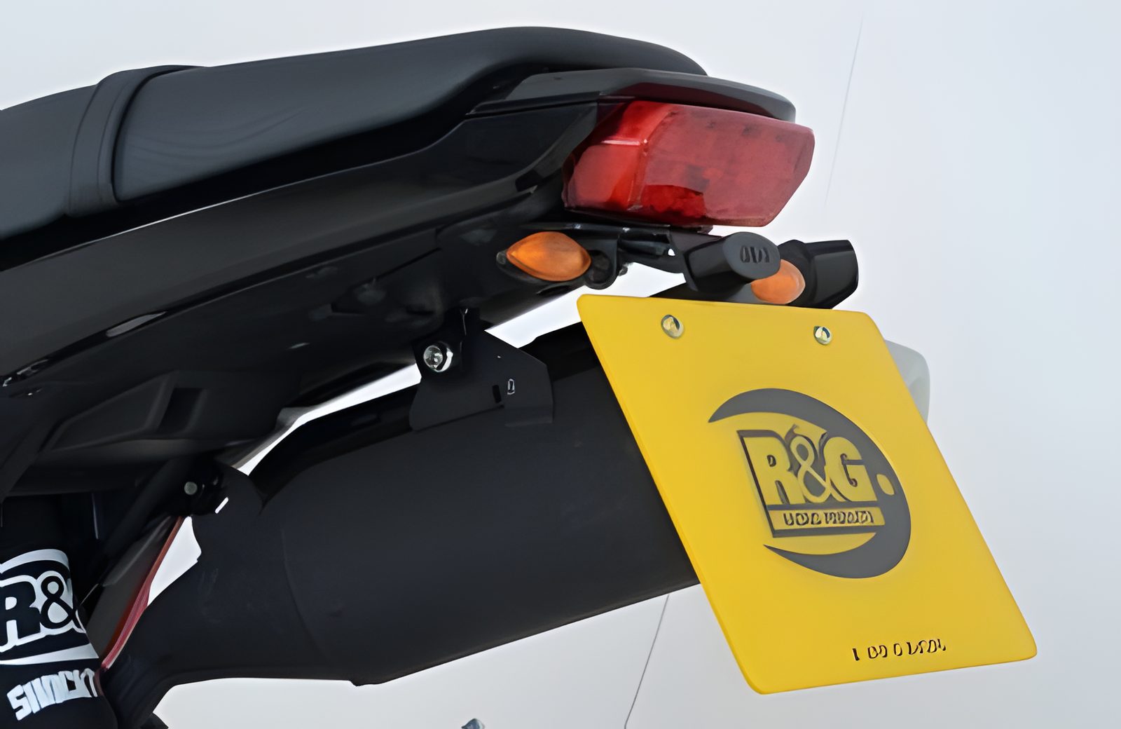 R&G PORTATARGA COMPATIBILE PER HONDA MSX 125 GROM 125 2013 > 2015 LP0149BK NERO
