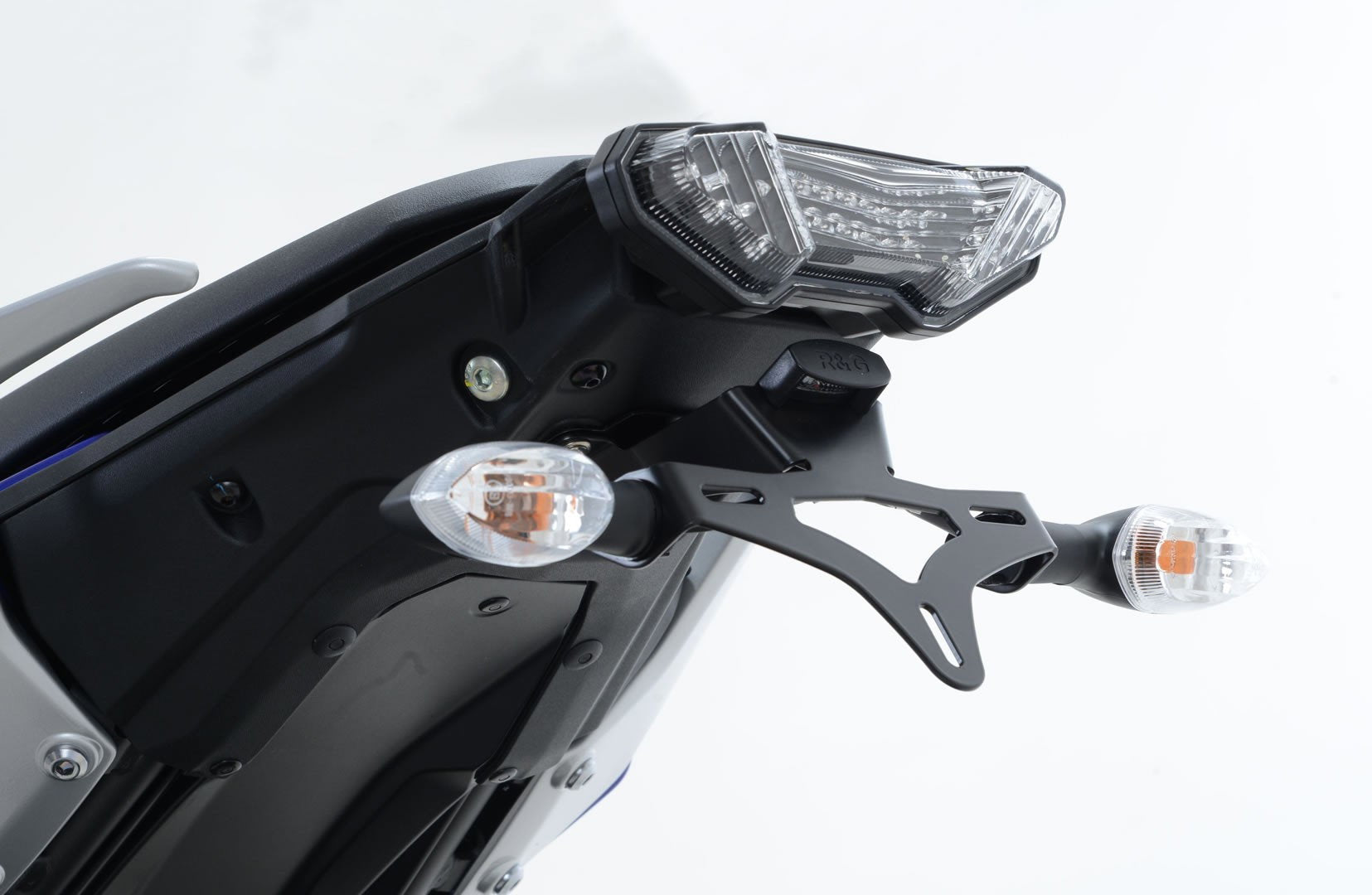 R&G PORTATARGA PER YAMAHA TRACER 700 MT-07 FJ-07 2016 > 2020 LP0208BK NERO