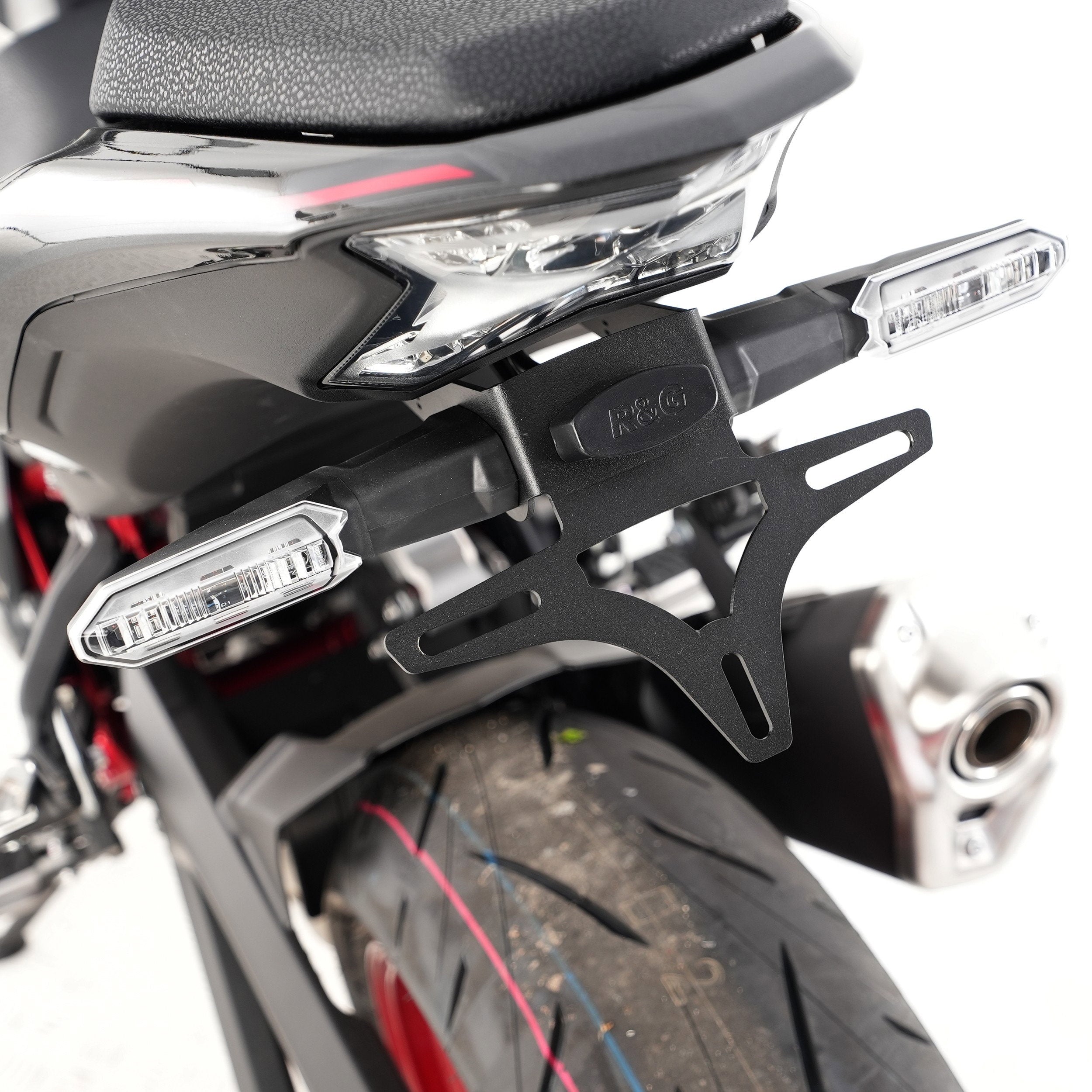 PORTATARGA R&G COMPATIBILE PER KAWASAKI Z 900 2017 > 2024 NERO LP0360BK