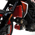 PROTEZIONE RADIATORE OLIO R&G PER DUCATI HYPERMOTARD 950 RVE 2021 > 2025 ROSSO