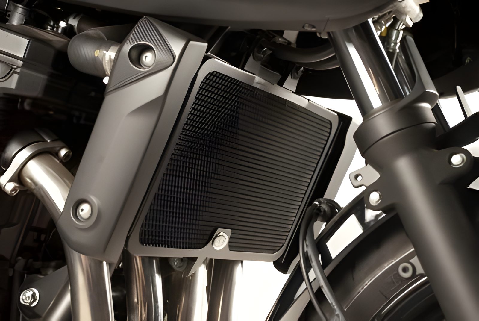 PROTEZIONE RADIATORE ALLUMINIO R&G PER SUZUKI BANDIT 650 2010 > 2013 NERO 0110BK