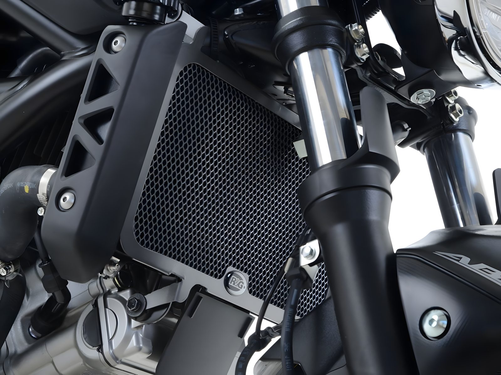 PROTEZIONE RADIATORE ACQUA R&G PER SUZUKI SV 650 UNFAIRED 2016 > 2018 NERO