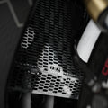 PROTEZIONE RADIATORE ACQUA NERO R&G PER CFMOTO 450 SR / SS 2023 > 2024 NERO