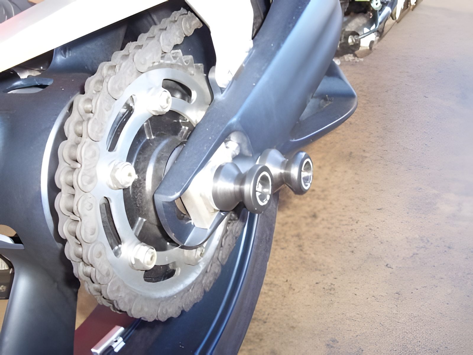 R&G PROTEZIONI FORCELLONE PER YAMAHA MT 01 TUTTI GLI ANNI SS0015BK PAIR