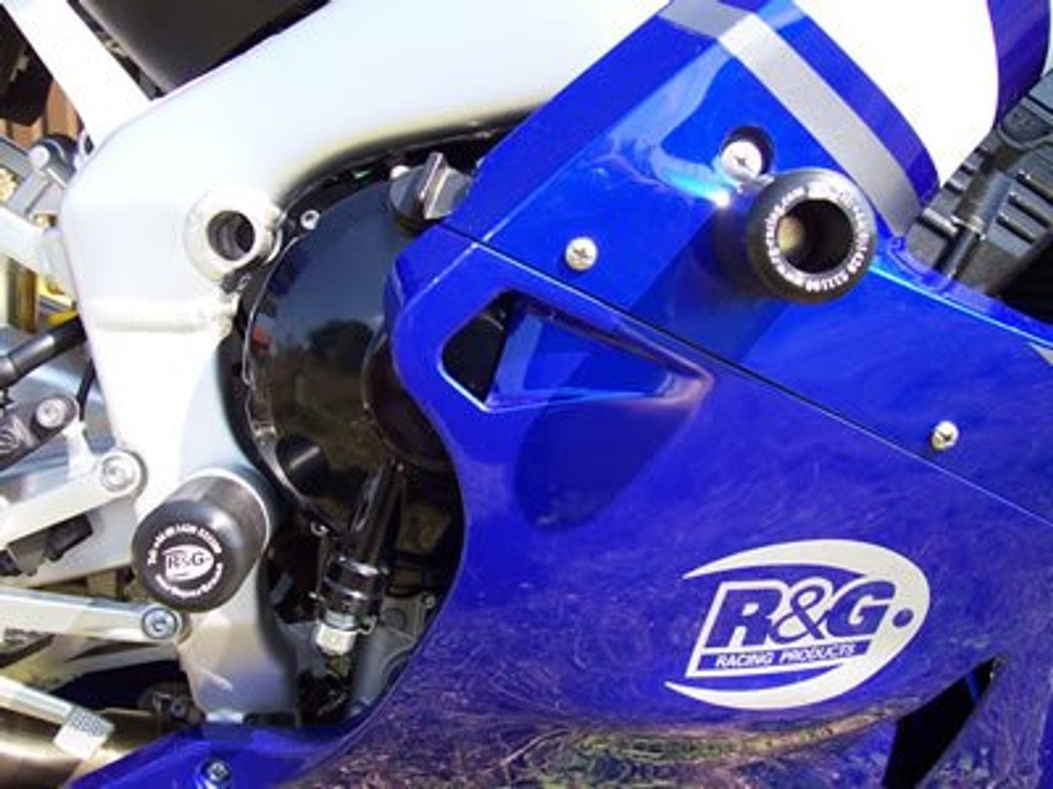 R&G PROTEZIONE TAMPONI CLASSIC PER YAMAHA YZF R1 1998 > 2003 NO MOD CP0044BL